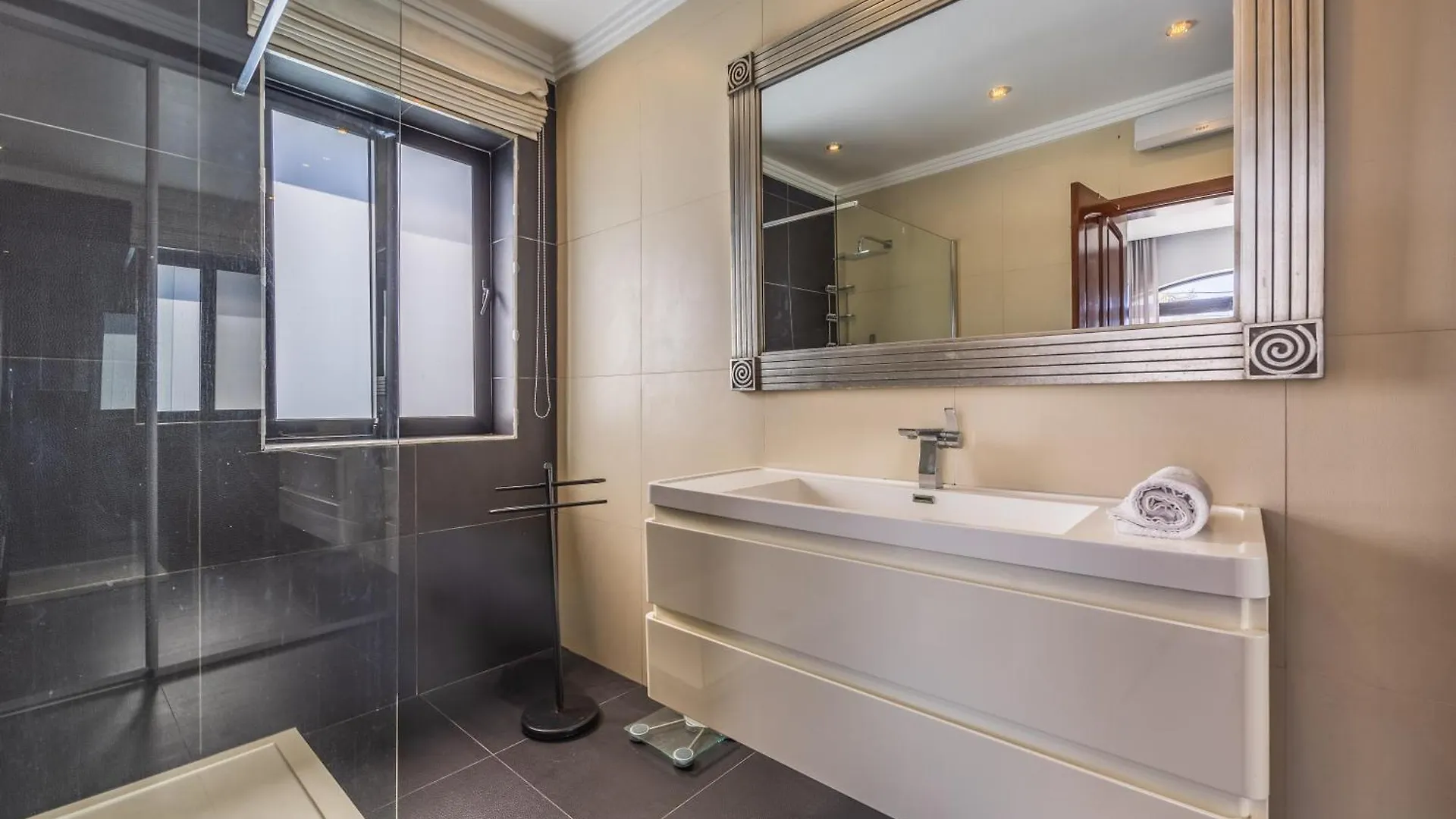 Luxurious Villa 5 Bedroom Pool, 3Min From St Julian'S Is-Swieqi